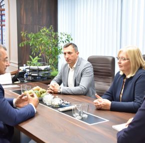 A szabadkai Magyar Tannyelvű Tanítóképző Karra látogatott el prof. dr. Zoran Milošević